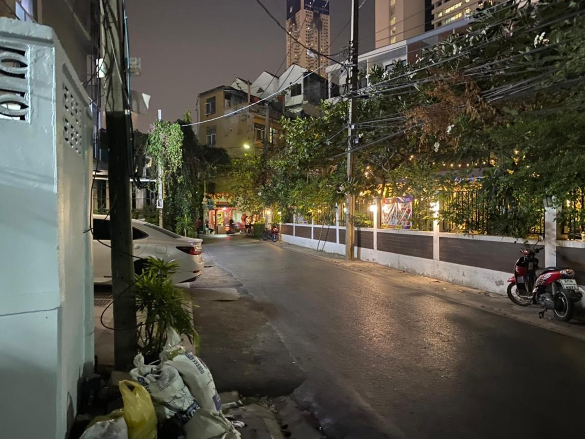 Hotel Del Luna Bangkok Exterior foto